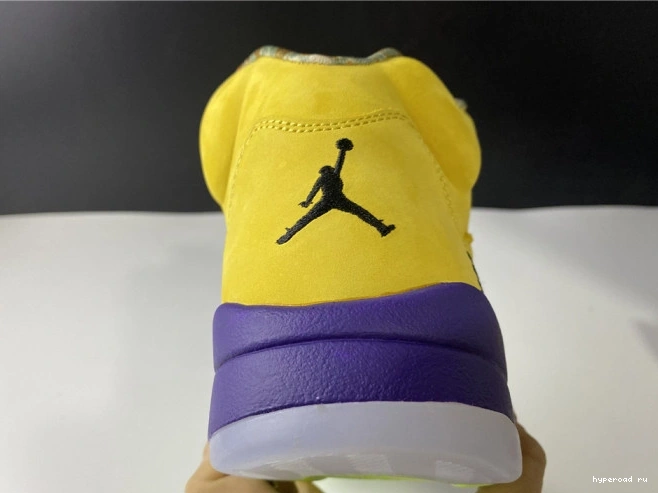 5 Retro Jordan The CZ5725-700 What 0809